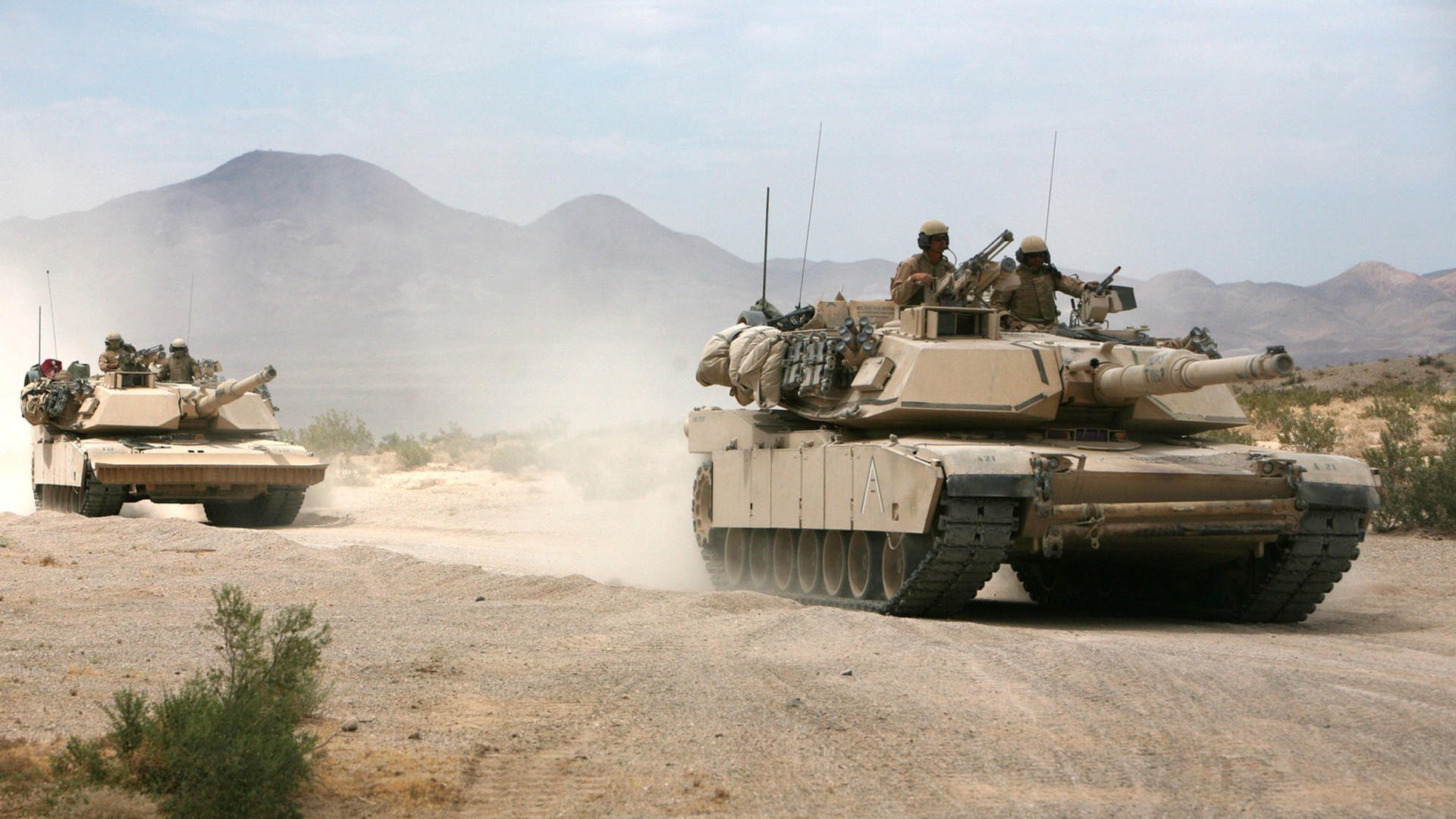 爱游戏 电竞-雷霆翻盘快船，亚历山大突破乔治完成空中对抗得分，亚历山大乔治黑奴