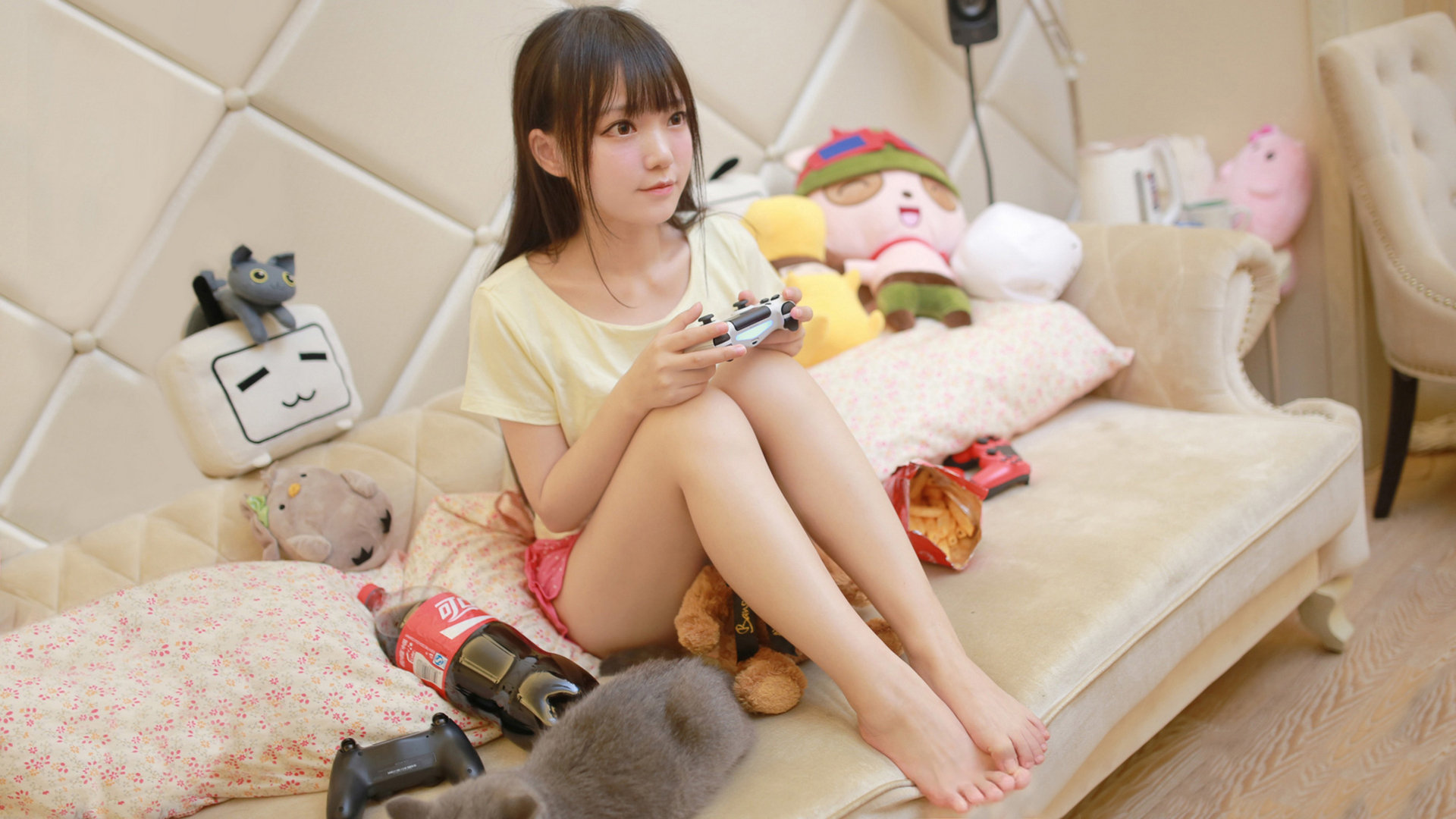 爱游戏在线登录入口-小组赛悬念迭起，晋级形势扑朔迷离，小组赛2021